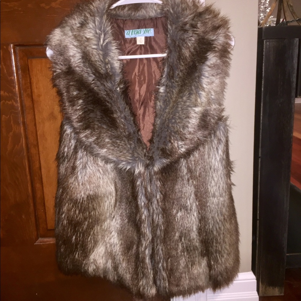 Faux fur vest